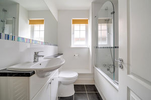 Photo 16- click for photo gallery